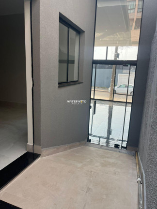 Imagem Casa com 3 Quartos à Venda, 210 m² Imagem Casa com 3 Quartos à Venda, 210 m²