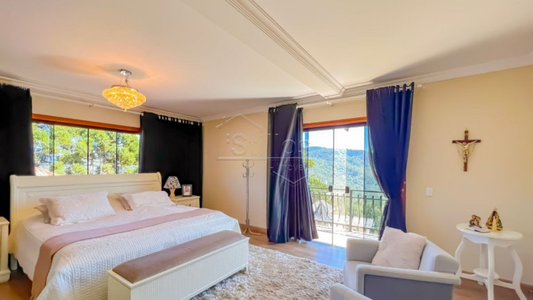Imagem Casa com 4 Quartos à Venda, 437 m² em Avenida Santa Luzia - Campos Do Jordão Imagem Casa com 4 Quartos à Venda, 437 m² em Avenida Santa Luzia - Campos Do Jordão