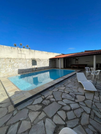 Imagem Casa com 4 Quartos à Venda, 568 m² em Coroa Do Meio - Aracaju Imagem Casa com 4 Quartos à Venda, 568 m² em Coroa Do Meio - Aracaju