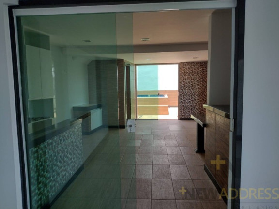 Imagem Imóvel com 4 Quartos à Venda, 224 m² em Itapuã - Vila Velha Imagem Imóvel com 4 Quartos à Venda, 224 m² em Itapuã - Vila Velha