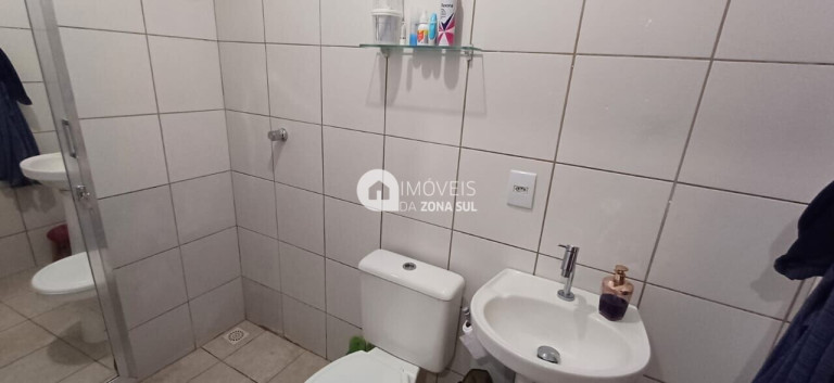 Imagem Casa com 2 Quartos à Venda, 64 m² Imagem Casa com 2 Quartos à Venda, 64 m²