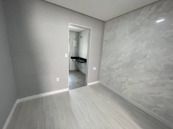 Imagem Kitnet à Venda, 28 m² em Forte - Praia Grande Imagem Kitnet à Venda, 28 m² em Forte - Praia Grande