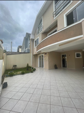 Imagem Sobrado com 3 Quartos à Venda, 202 m² em Jardim Das Américas - Curitiba Imagem Sobrado com 3 Quartos à Venda, 202 m² em Jardim Das Américas - Curitiba