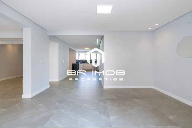 Imagem Imóvel com 4 Quartos à Venda, 203 m² em Vila Andrade - São Paulo Imagem Imóvel com 4 Quartos à Venda, 203 m² em Vila Andrade - São Paulo