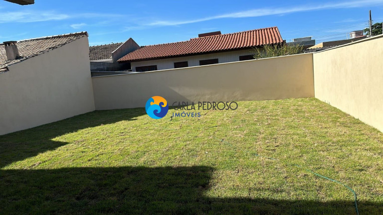 Imagem Casa com 2 Quartos à Venda, 60 m² em Centro - Balneário Rincão