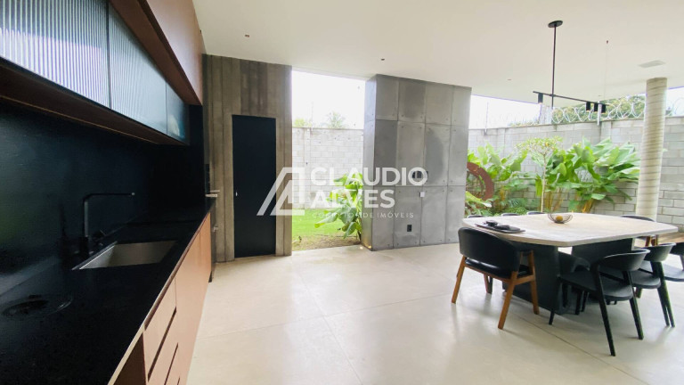 Imagem Casa com 3 Quartos à Venda, 300 m² em Sim - Feira De Santana Imagem Casa com 3 Quartos à Venda, 300 m² em Sim - Feira De Santana