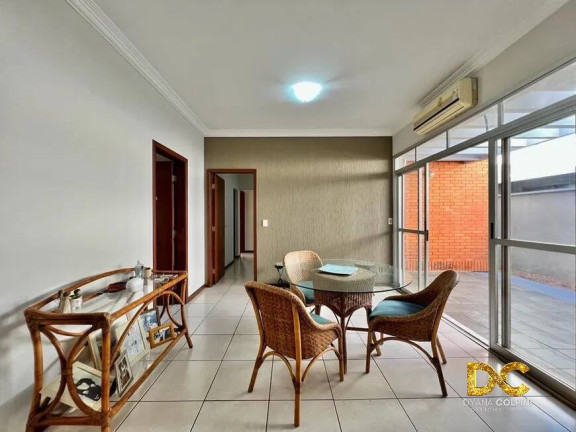 Imagem Casa de Condomínio com 3 Quartos à Venda, 212 m² em Jardim Itália - Cuiabá Imagem Casa de Condomínio com 3 Quartos à Venda, 212 m² em Jardim Itália - Cuiabá