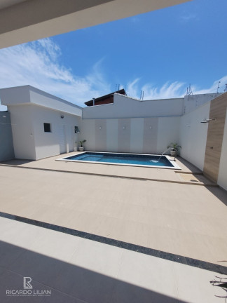 Sobrado com 3 Quartos à Venda, 222 m² em Cibratel I - Itanhaém
