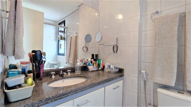 Imagem Imóvel com 2 Quartos à Venda,  em Vila Ipojuca - São Paulo