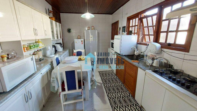 Imagem Casa com 3 Quartos à Venda, em Centro - Balneário Pinhal Imagem Casa com 3 Quartos à Venda, em Centro - Balneário Pinhal