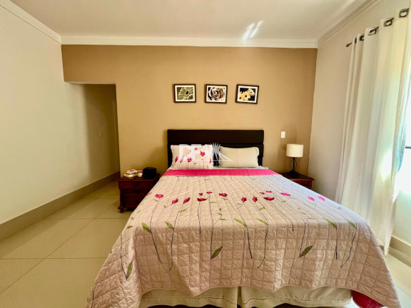 Imagem Casa com 4 Quartos à Venda, 300 m² em Setor Habitacional Vicente Pires - Brasília Imagem Casa com 4 Quartos à Venda, 300 m² em Setor Habitacional Vicente Pires - Brasília