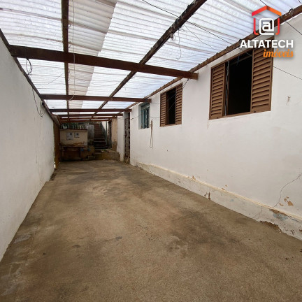 Imagem Casa com 2 Quartos à Venda, 223 m² em Sao Jorge - Poços De Caldas Imagem Casa com 2 Quartos à Venda, 223 m² em Sao Jorge - Poços De Caldas