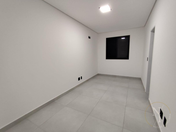 Imagem Casa com 4 Quartos à Venda, 290 m² em Boqueirão - Santos