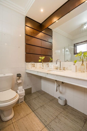 Imagem Casa com 3 Quartos à Venda, 142 m² em Cavalhada - Porto Alegre