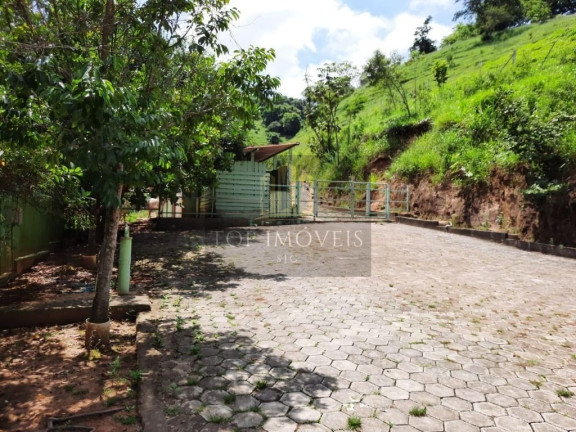 Imagem Chácara com 3 Quartos à Venda, 229 m² em Centro - Santa Branca