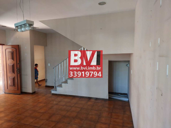 Imagem Casa com 4 Quartos à Venda, 200 m² em Vista Alegre - Rio De Janeiro
