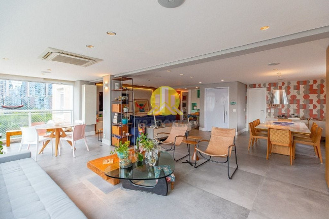 Imagem Apartamento com 3 Quartos à Venda, 201 m² em Itaim Bibi - São Paulo Imagem Apartamento com 3 Quartos à Venda, 201 m² em Itaim Bibi - São Paulo