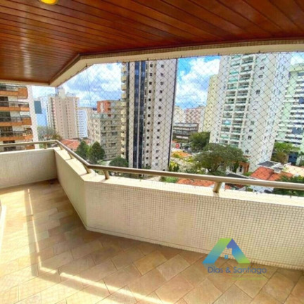 Apartamento com 3 Quartos à Venda, 192 m² em Aclimação - São Paulo