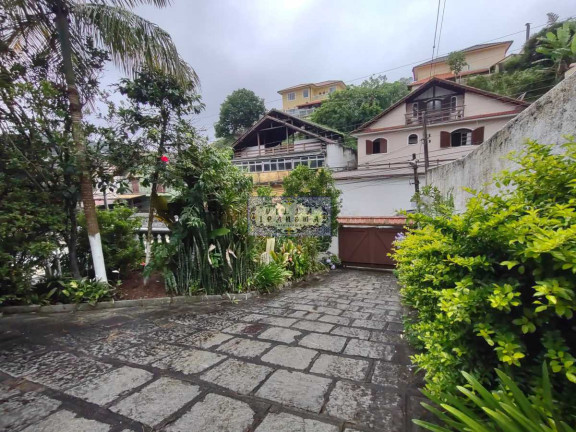 Imagem Imóvel com 3 Quartos à Venda, 164 m² em Araras - Teresópolis