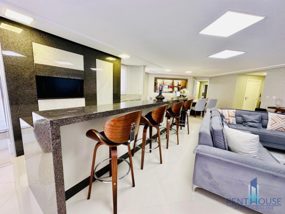 Apartamento com 3 Quartos à Venda, 179 m² em Centro - Balneário Camboriú