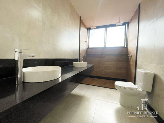 Imagem Casa com 4 Quartos à Venda, 330 m² em Várzea - Teresópolis Imagem Casa com 4 Quartos à Venda, 330 m² em Várzea - Teresópolis