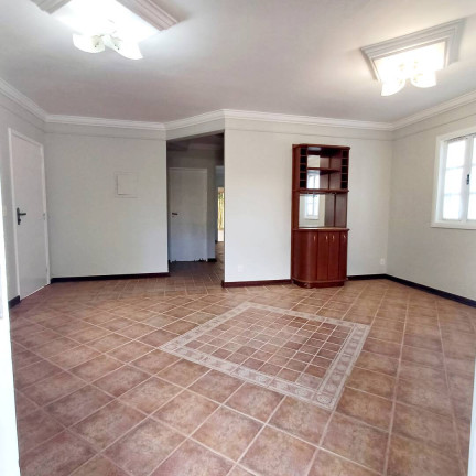 Imagem Casa com 3 Quartos à Venda, 235 m² em São João Da Boa Vista Imagem Casa com 3 Quartos à Venda, 235 m² em São João Da Boa Vista