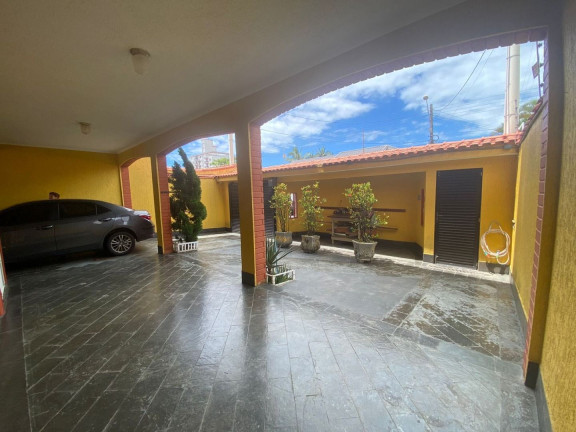 Imagem Casa com 3 Quartos à Venda, 350 m² em Solemar - Praia Grande Imagem Casa com 3 Quartos à Venda, 350 m² em Solemar - Praia Grande