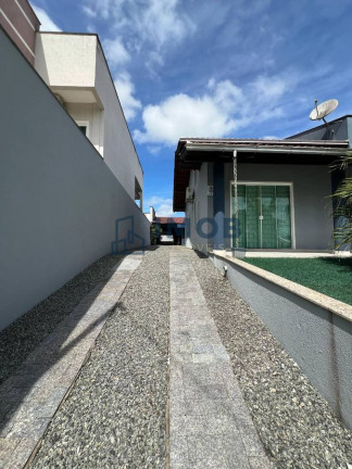 Imagem Casa com 3 Quartos à Venda, 98 m² em Nova Esperança - Guaramirim