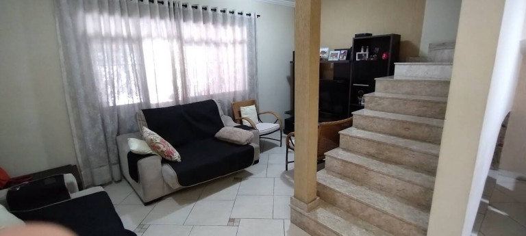 Casa com 4 Quartos à Venda, 150 m² em Vila Cleonice - São Paulo