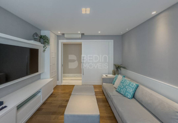 Imagem Apartamento com 3 Quartos à Venda, 317 m² em Centro - Balneário Camboriú Imagem Apartamento com 3 Quartos à Venda, 317 m² em Centro - Balneário Camboriú