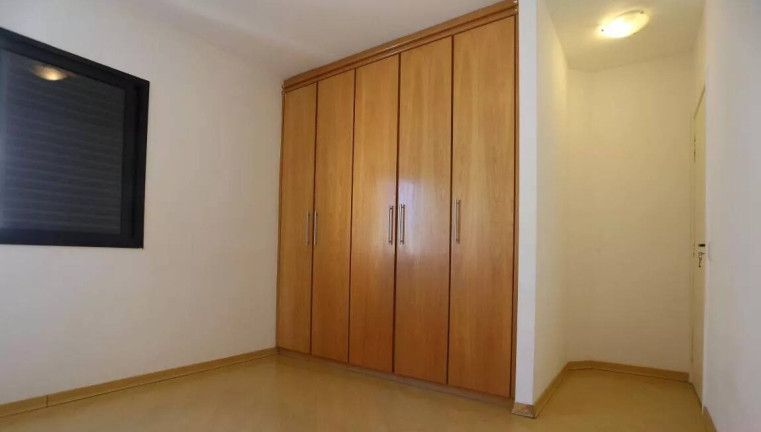 Imagem Apartamento com 2 Quartos para Alugar, 75 m² em Alphaville - Barueri