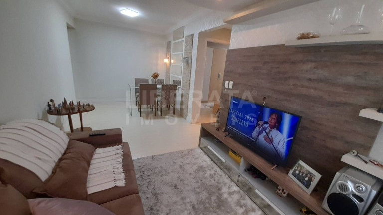 Imagem Apartamento com 2 Quartos à Venda, 61 m² em Centro - Itajaí Imagem Apartamento com 2 Quartos à Venda, 61 m² em Centro - Itajaí