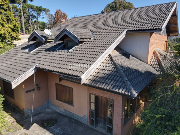 Imagem Casa com 5 Quartos à Venda, 405 m² em Região Da Abernéssia - Campos Do Jordão Imagem Casa com 5 Quartos à Venda, 405 m² em Região Da Abernéssia - Campos Do Jordão