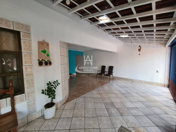 Imagem Casa com 3 Quartos à Venda, 180 m² Imagem Casa com 3 Quartos à Venda, 180 m²