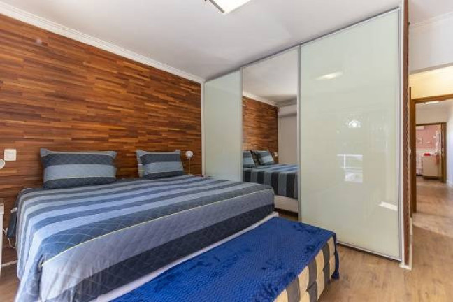Imagem Casa com 4 Quartos à Venda, 231 m² em Planalto Paulista - São Paulo Imagem Casa com 4 Quartos à Venda, 231 m² em Planalto Paulista - São Paulo