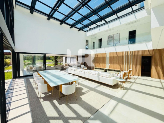 Imagem Casa com 6 Quartos à Venda, 940 m² em Riviera | Módulo 16 - Bertioga Imagem Casa com 6 Quartos à Venda, 940 m² em Riviera | Módulo 16 - Bertioga