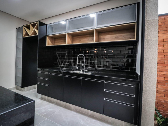 Imagem Casa de Condomínio com 3 Quartos à Venda, 230 m² em Centro - Itapetininga