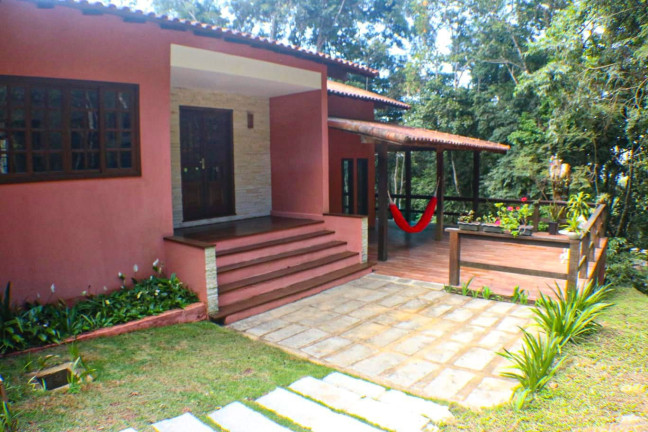 Imagem Casa com 3 Quartos à Venda, 270 m² em Quebra Frascos - Teresópolis Imagem Casa com 3 Quartos à Venda, 270 m² em Quebra Frascos - Teresópolis