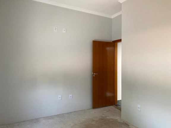 Imagem Casa de Condomínio com 3 Quartos à Venda, 130 m² em Cajuru Do Sul - Sorocaba
