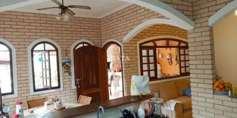 Imagem Casa com 4 Quartos à Venda, 200 m² em Balneario Praia Do Perequê - Guarujá Imagem Casa com 4 Quartos à Venda, 200 m² em Balneario Praia Do Perequê - Guarujá