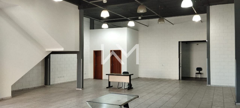Imóvel Comercial para Alugar, 148 m² em Vila Barros - Guarulhos