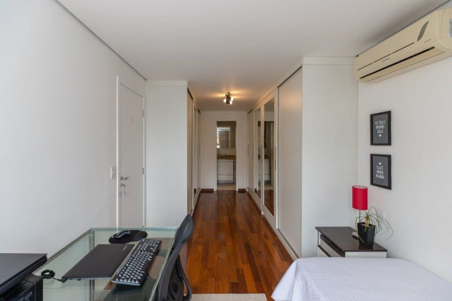 Imagem Cobertura com 3 Quartos à Venda, 161 m² em Real Parque - São Paulo