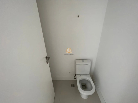 Imagem Imóvel com 3 Quartos à Venda, 157 m² em Centro - Balneário Camboriú Imagem Imóvel com 3 Quartos à Venda, 157 m² em Centro - Balneário Camboriú