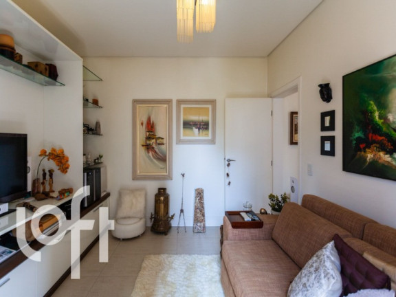 Imagem Apartamento com 3 Quartos à Venda, em Cerqueira César - São Paulo Imagem Apartamento com 3 Quartos à Venda, em Cerqueira César - São Paulo