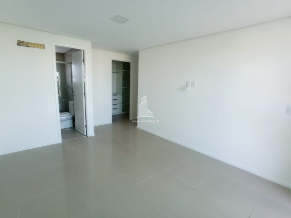 Imagem Cobertura com 5 Quartos à Venda, 380 m² em Guararapes - Fortaleza
