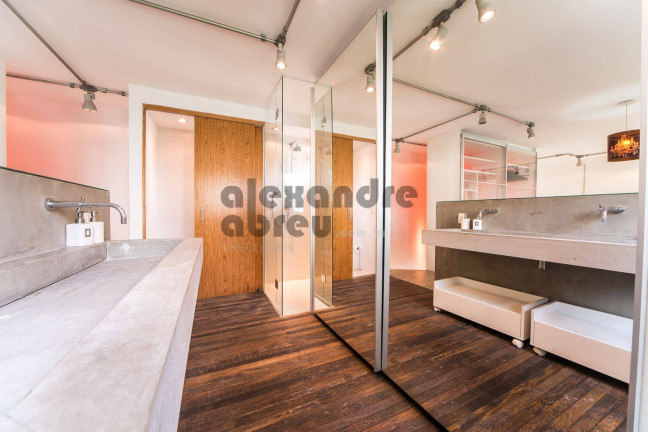 Imagem Apartamento com 1 Quarto à Venda, 74 m² em Vila Nova Conceição - São Paulo