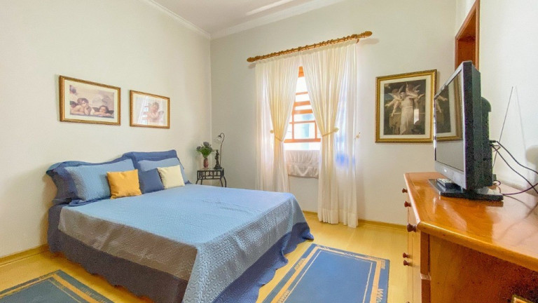Imagem Casa com 5 Quartos à Venda, 275 m² em Cambuci - São Paulo Imagem Casa com 5 Quartos à Venda, 275 m² em Cambuci - São Paulo