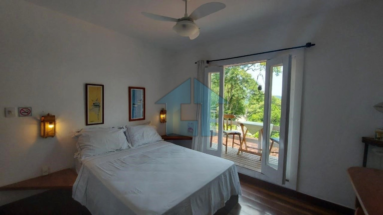 Imagem Casa com 4 Quartos à Venda, 1.500 m² em Vila Velha - Angra Dos Reis Imagem Casa com 4 Quartos à Venda, 1.500 m² em Vila Velha - Angra Dos Reis