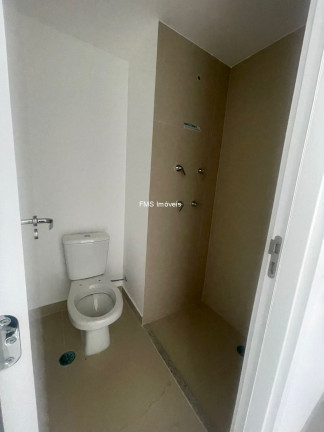 Imagem Imóvel com 1 Quarto à Venda, 30 m² em Moema - São Paulo Imagem Imóvel com 1 Quarto à Venda, 30 m² em Moema - São Paulo