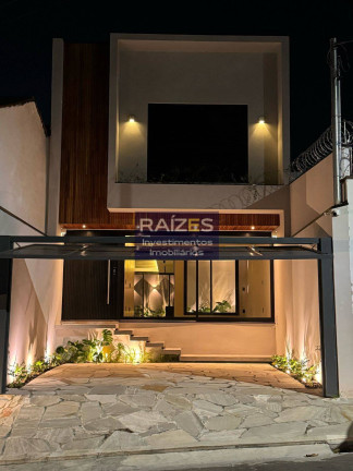 Imagem Casa com 3 Quartos à Venda, 211 m² em Jd. Santa Rita De Cássia - Bragança Paulista Imagem Casa com 3 Quartos à Venda, 211 m² em Jd. Santa Rita De Cássia - Bragança Paulista